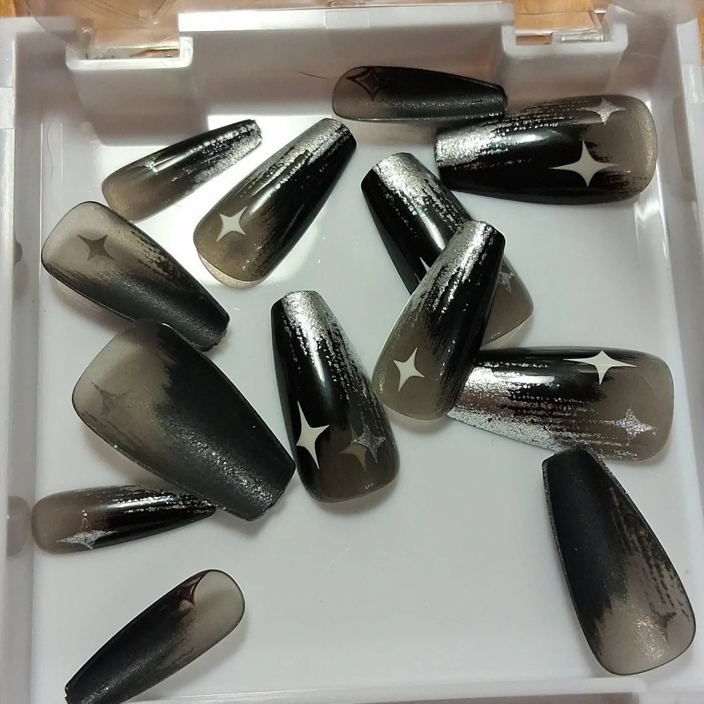 Mocyne Press On Nails